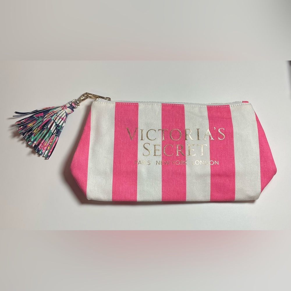 Victoria’s Secret bag